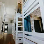 Viajeros Hostel Boracay