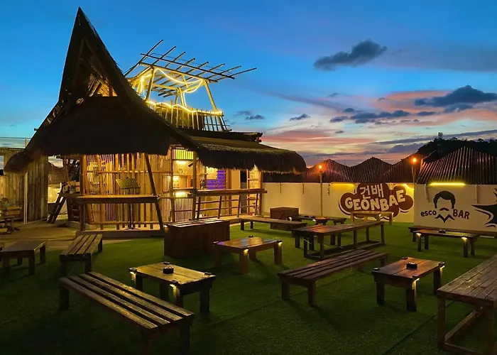 Viajeros Hostel Boracay